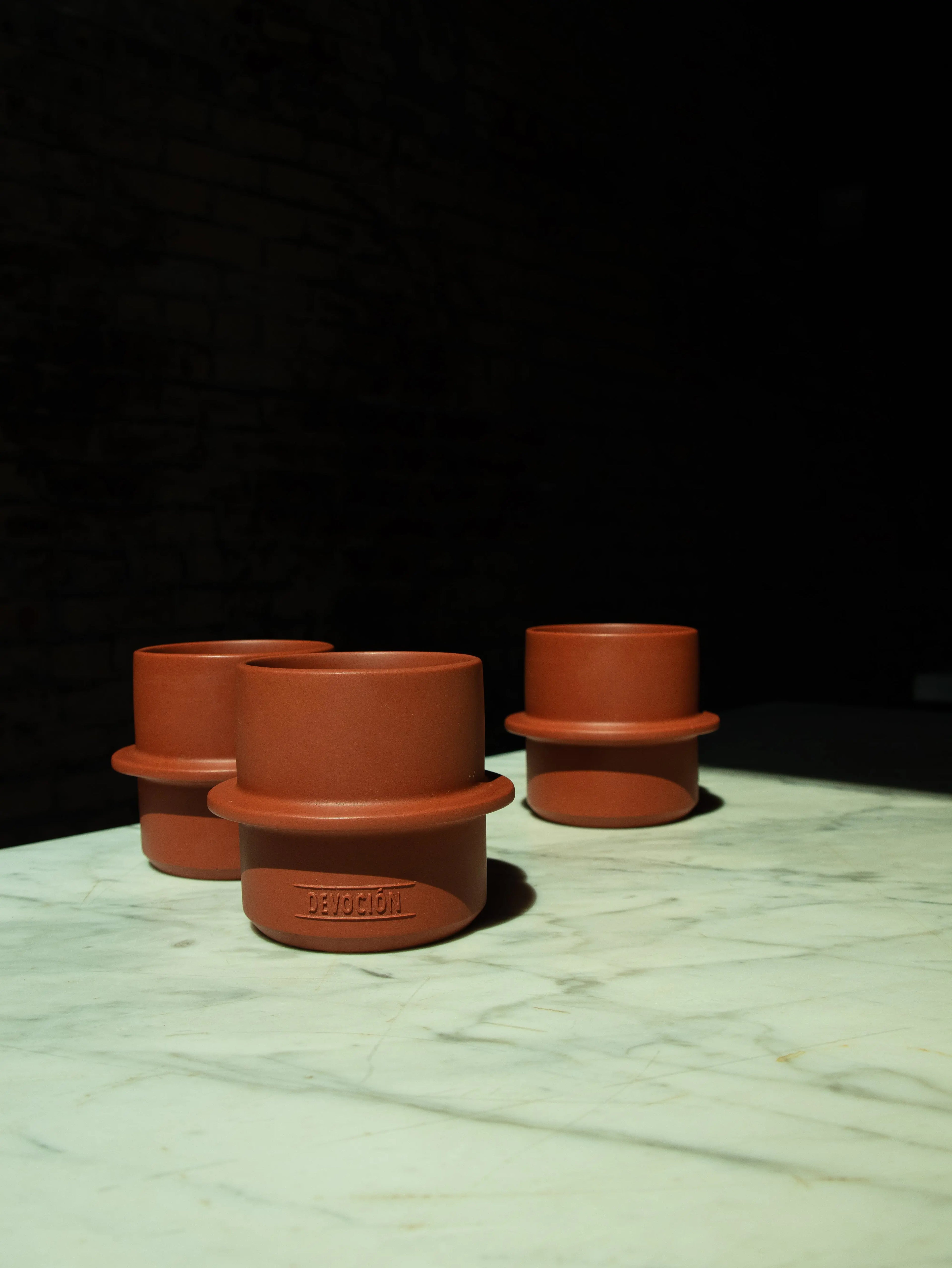 DEVOCIÓN x KONKRETUS CONCRETE MUG